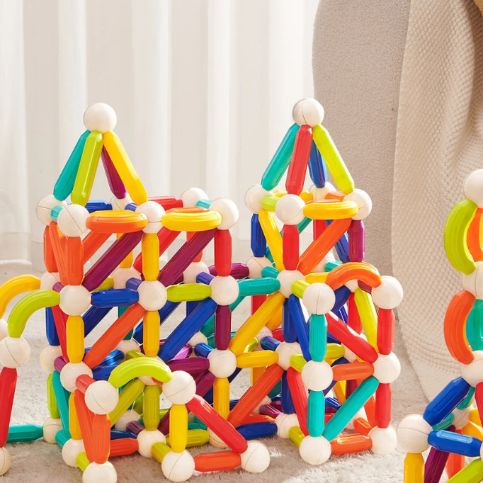 Magnetic Sticks & Balls Building Set